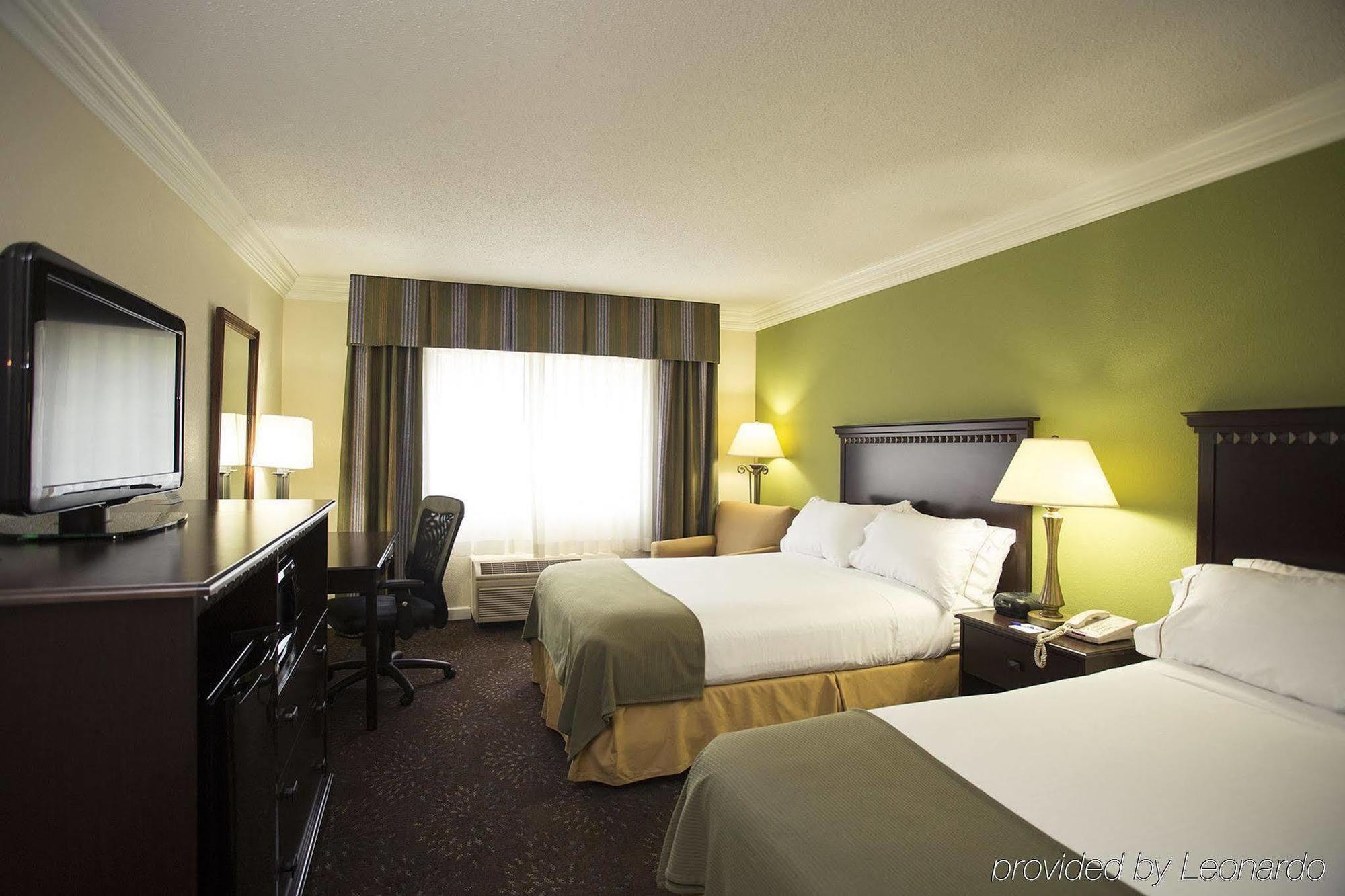 Holiday Inn Express Athens - University Area By Ihg מראה חיצוני תמונה